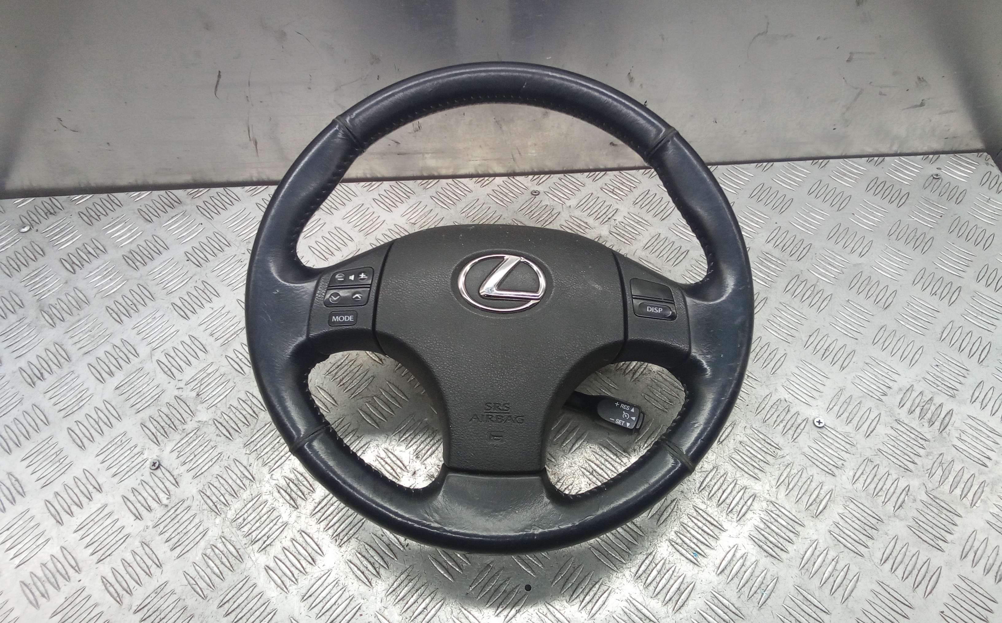 Руль - Lexus IS (2005-2013)