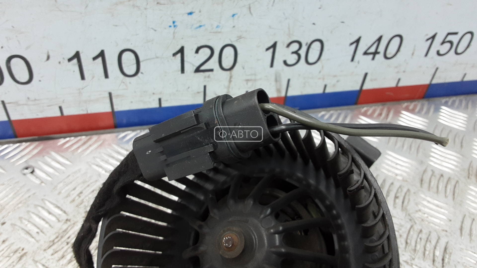 Моторчик печки (вентилятор отопителя) Dacia Sandero 1 купить в Беларуси