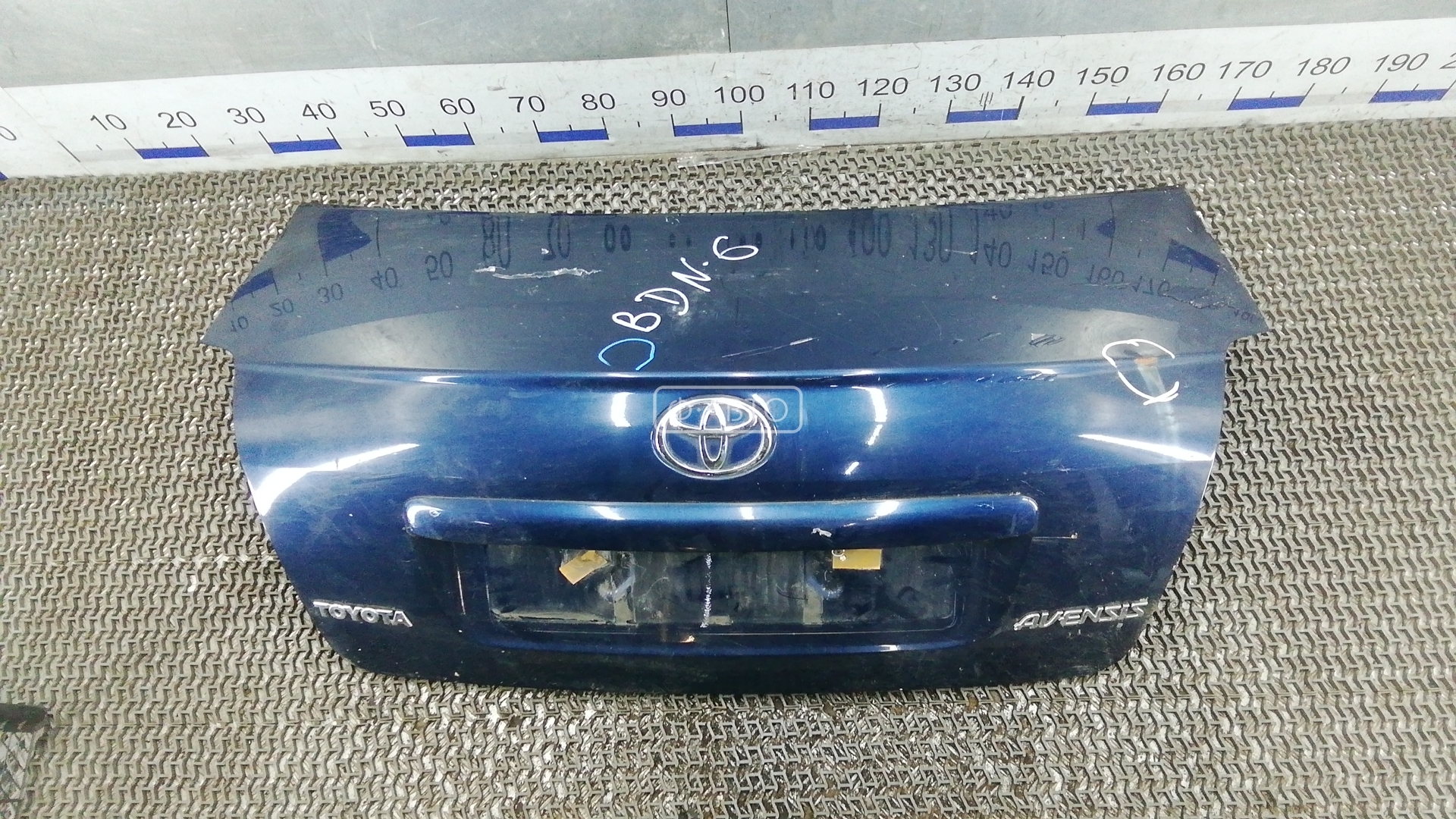 Крышка багажника - Toyota Avensis T25 (2003-2008)