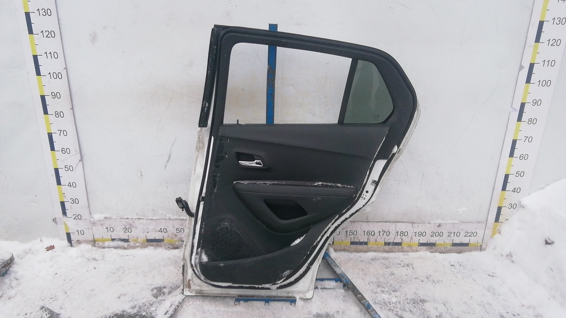 Дверь задняя правая Chevrolet Trax 2 купить в России