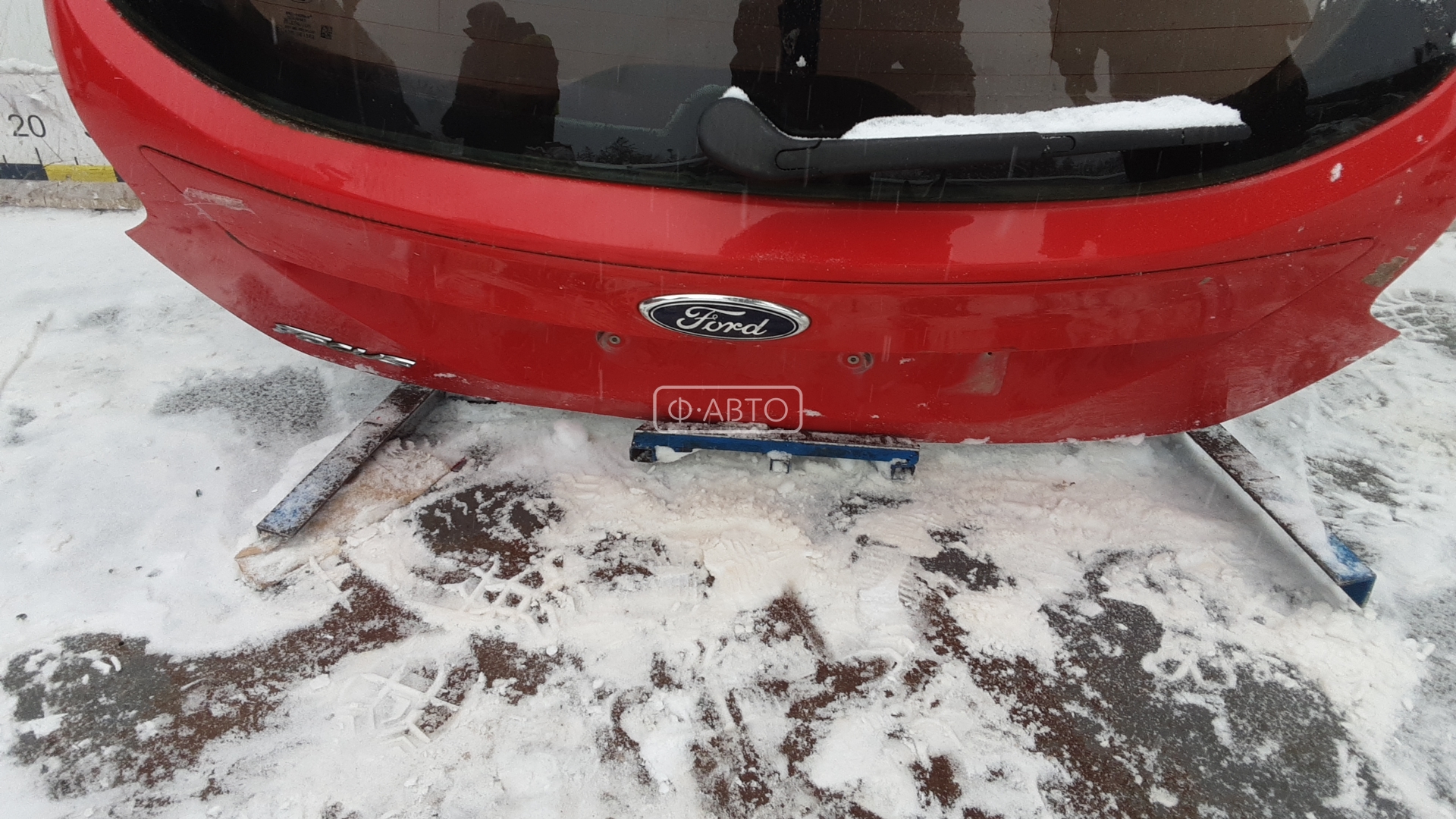 Крышка (дверь) багажника Ford Focus 2 купить в России