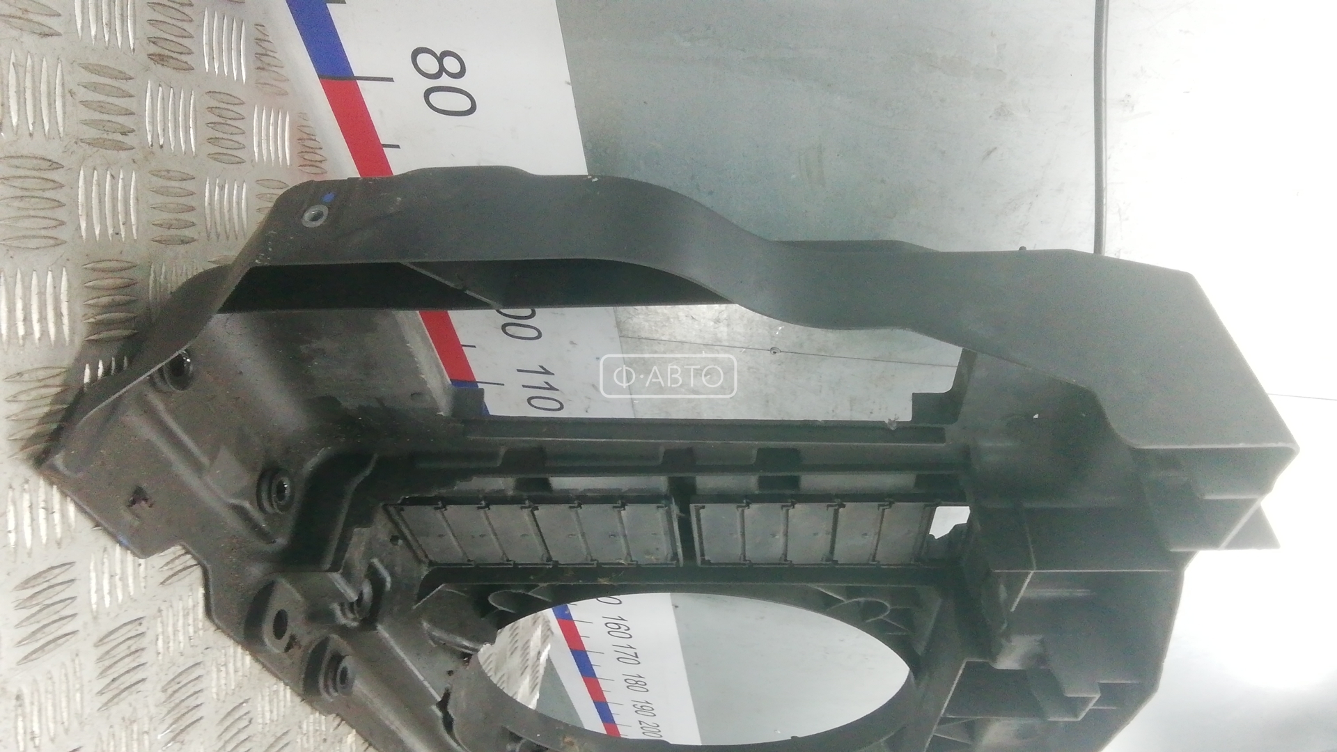 Панель передняя (телевизор) Peugeot 407 купить в Беларуси