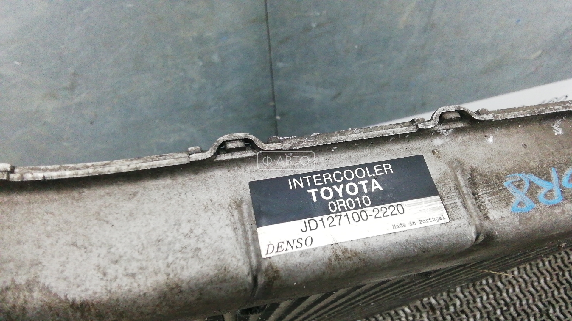 Интеркулер (радиатор интеркулера) Toyota Avensis 1 (T220) купить в Беларуси