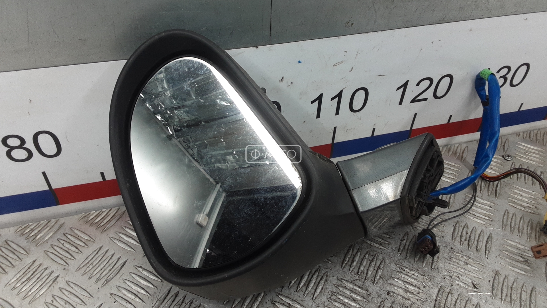 Зеркало боковое правое Peugeot 308 купить в Беларуси