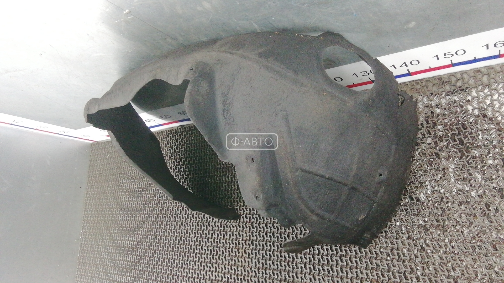 Подкрылок (защита крыла) передний левый Audi A6 C5 купить в России