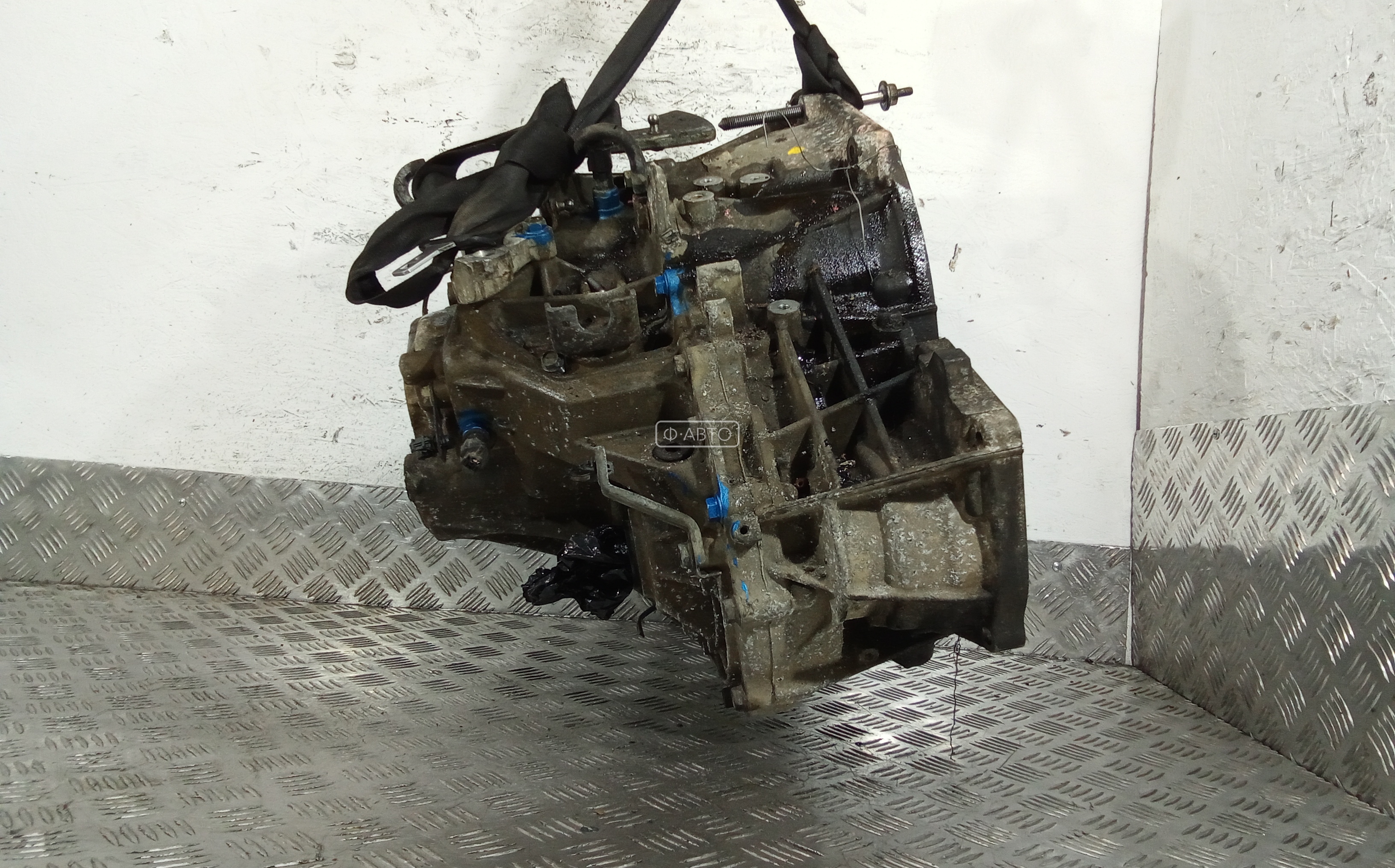 КПП 6ст (механическая коробка) Nissan X-Trail T30 купить в Беларуси