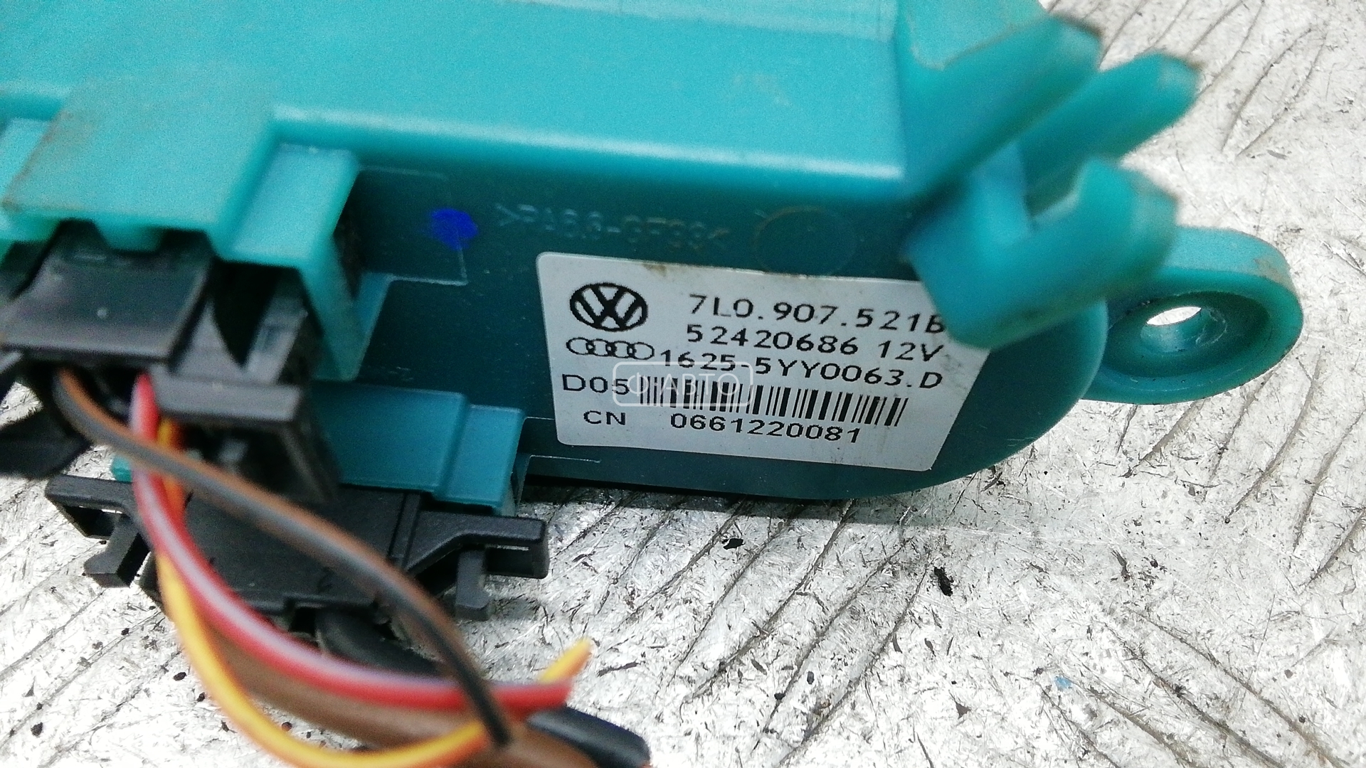Резистор отопителя (сопротивление печки) Volkswagen Amarok 1 купить в Беларуси