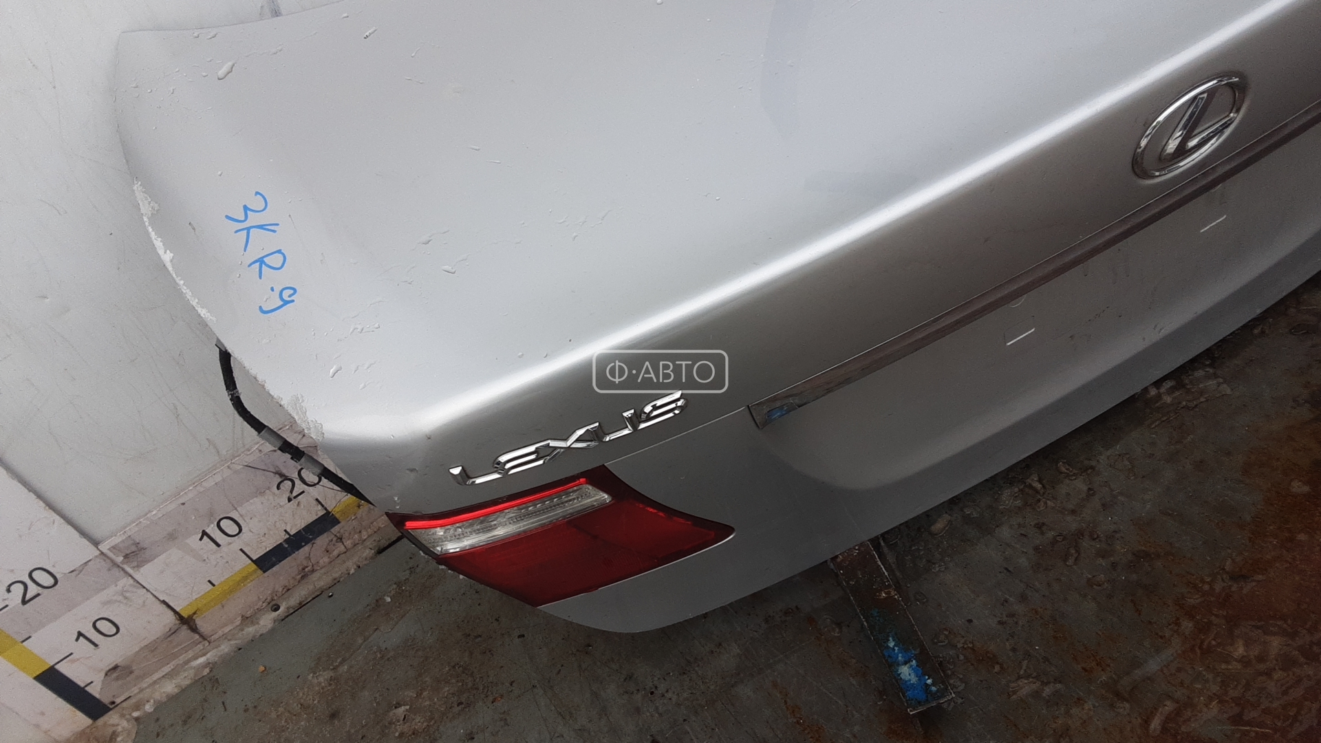 Крышка (дверь) багажника Lexus LS 2 (UCF20) купить в Беларуси
