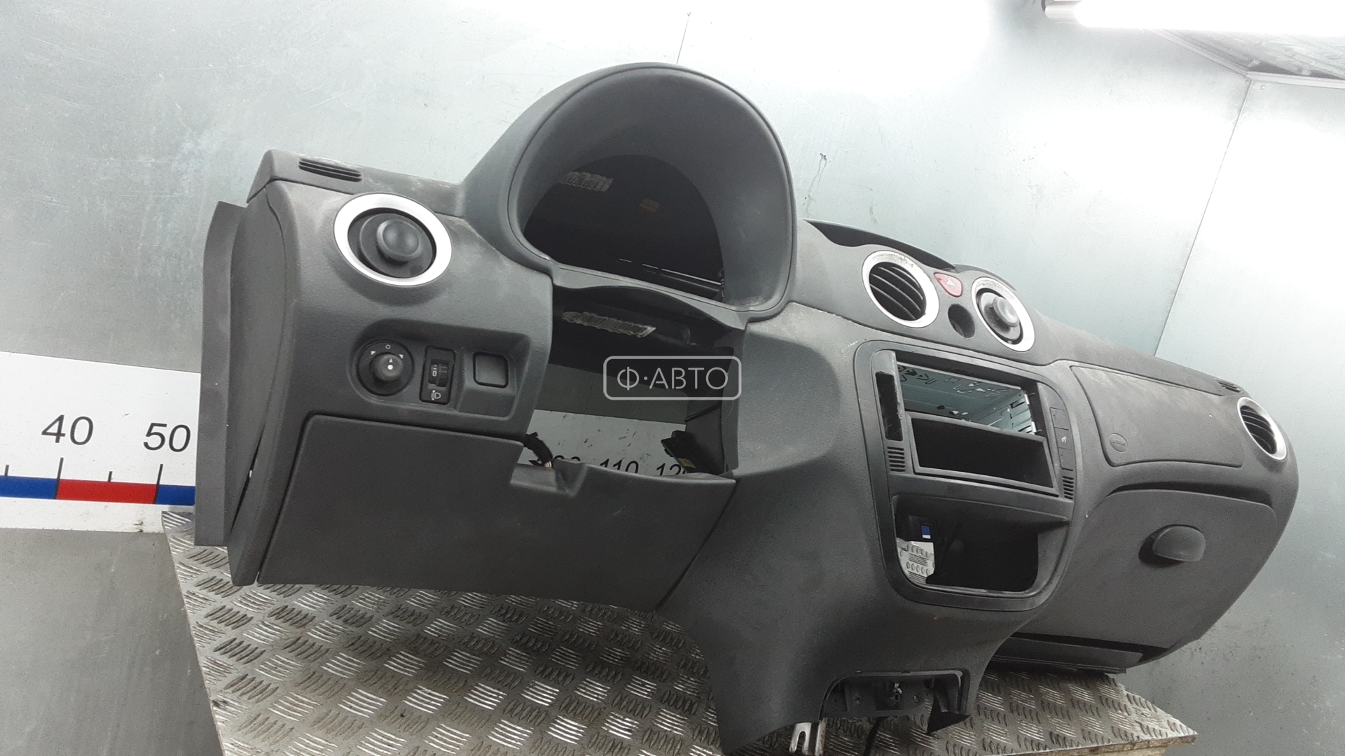 Торпедо (панель передняя) Citroen C3 1 купить в Беларуси