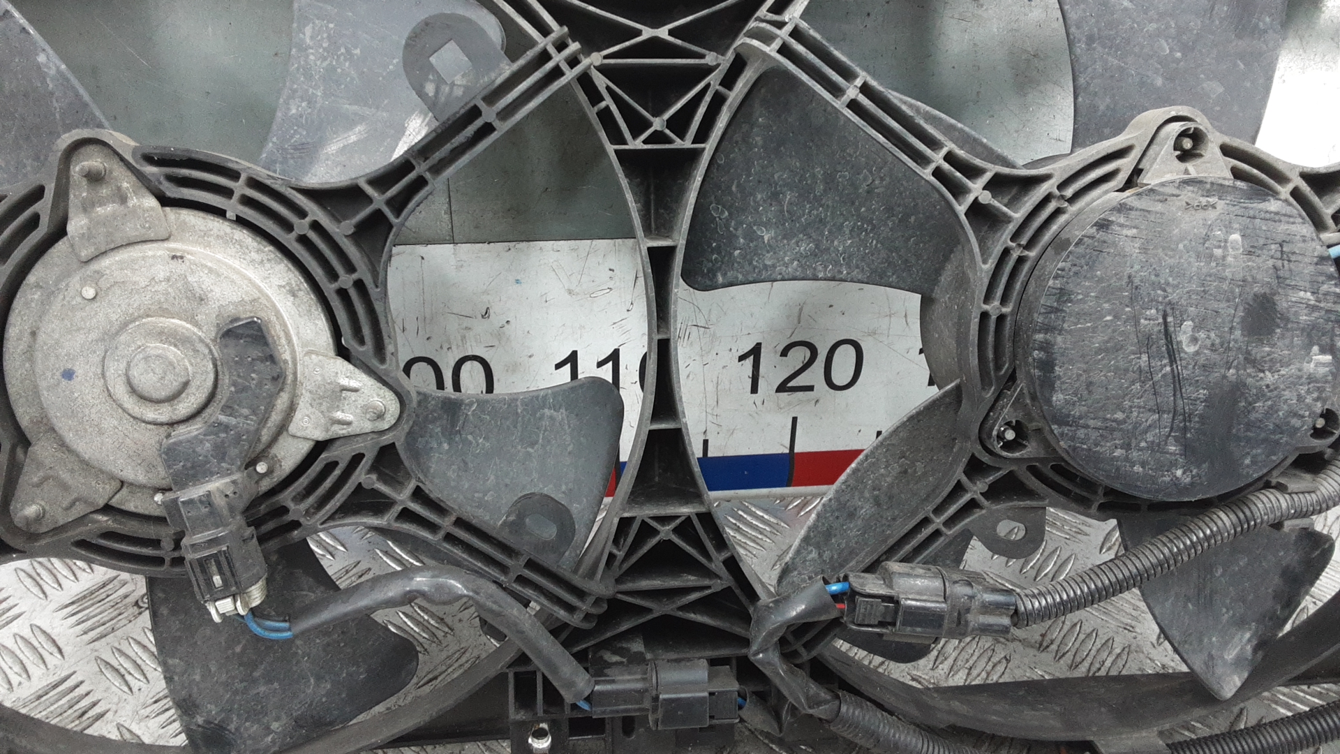 Вентилятор радиатора основного Mitsubishi Outlander 2 купить в России