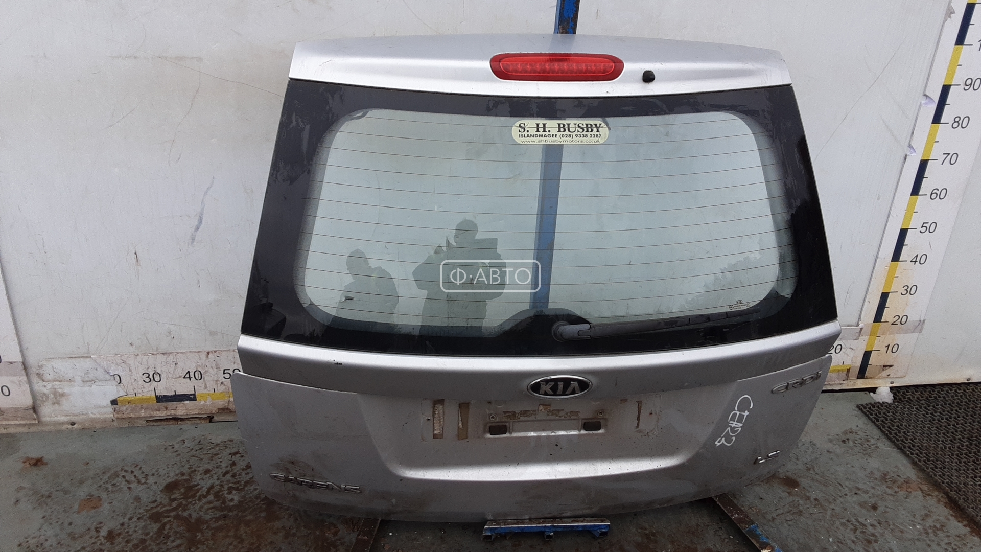 Крышка (дверь) багажника Kia Carens (FC) купить в Беларуси
