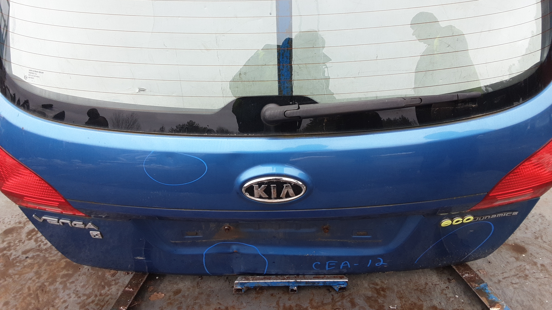Крышка (дверь) багажника Kia Venga купить в России