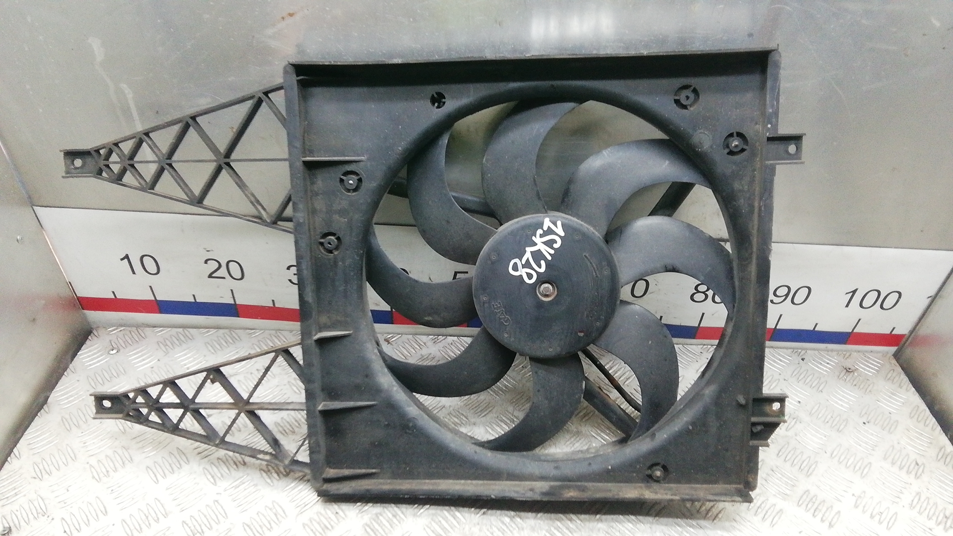 Вентилятор радиатора основного Skoda Fabia 1 купить в России