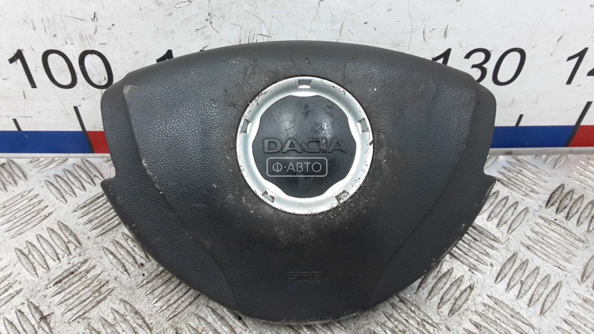 Подушка безопасности (Airbag) водителя - Dacia Sandero (2008-2012)