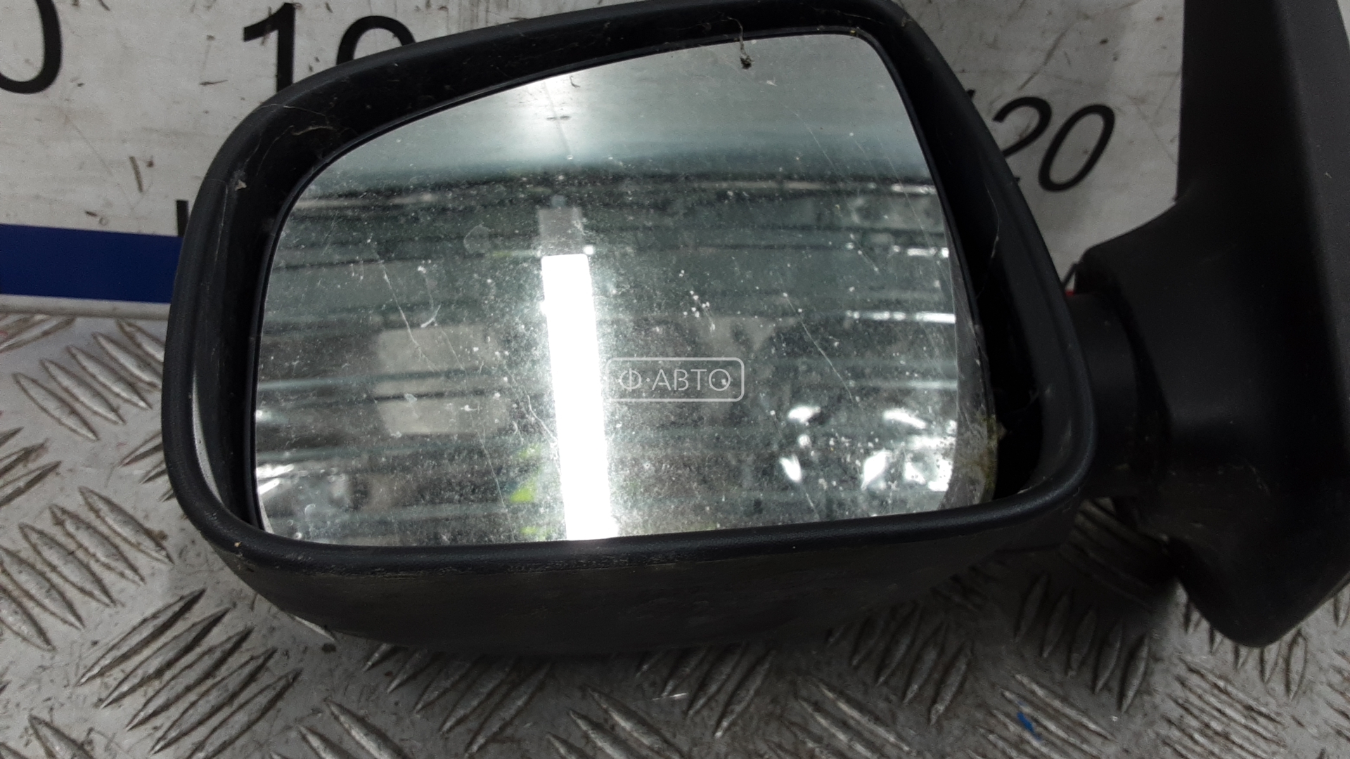 Зеркало боковое левое Dacia Sandero 1 купить в России
