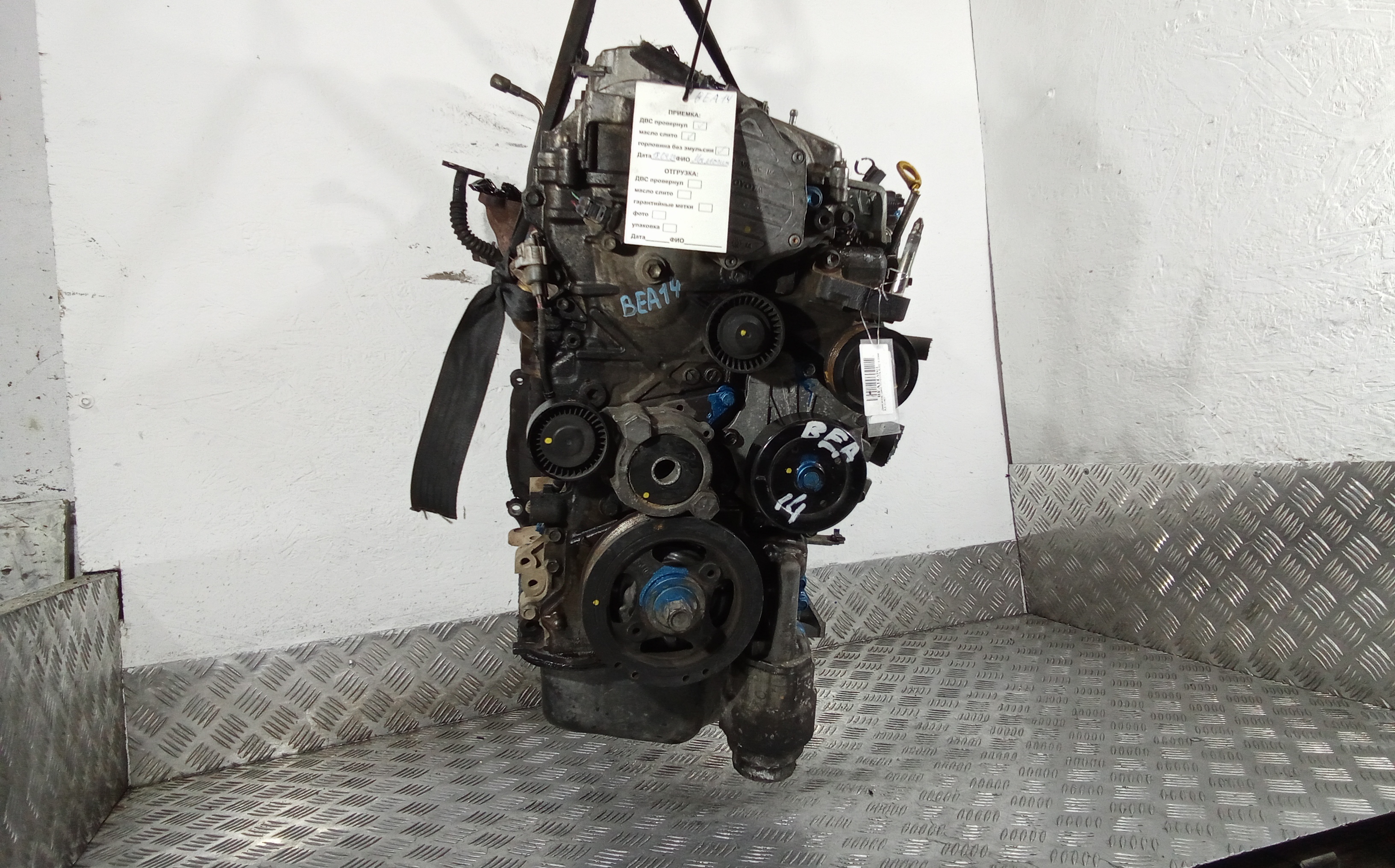 Двигатель (ДВС) Toyota Rav4 2 купить в России
