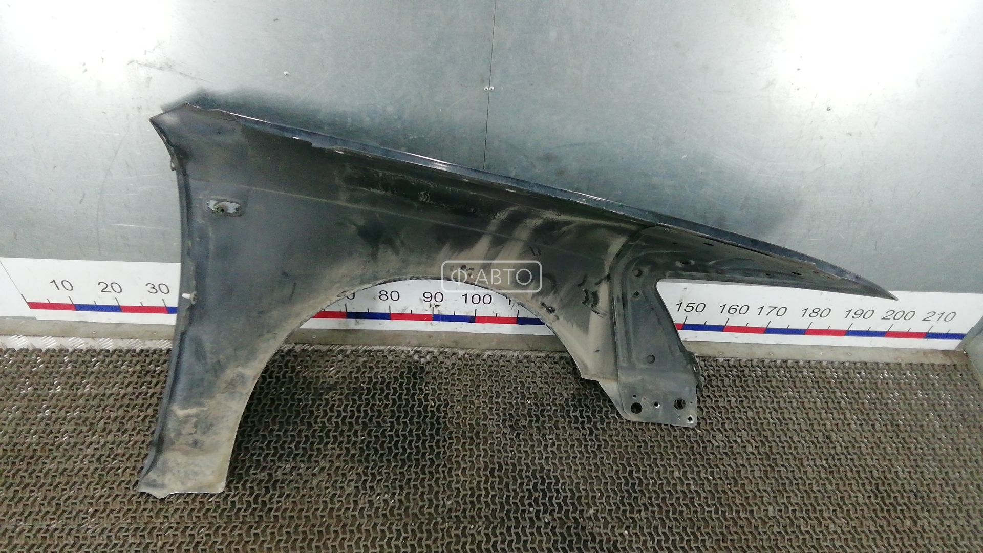 Крыло переднее левое Audi A6 C5 купить в Беларуси