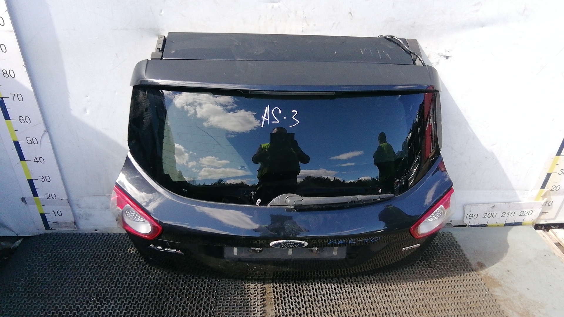 Крышка багажника - Ford Kuga (2008-2012)