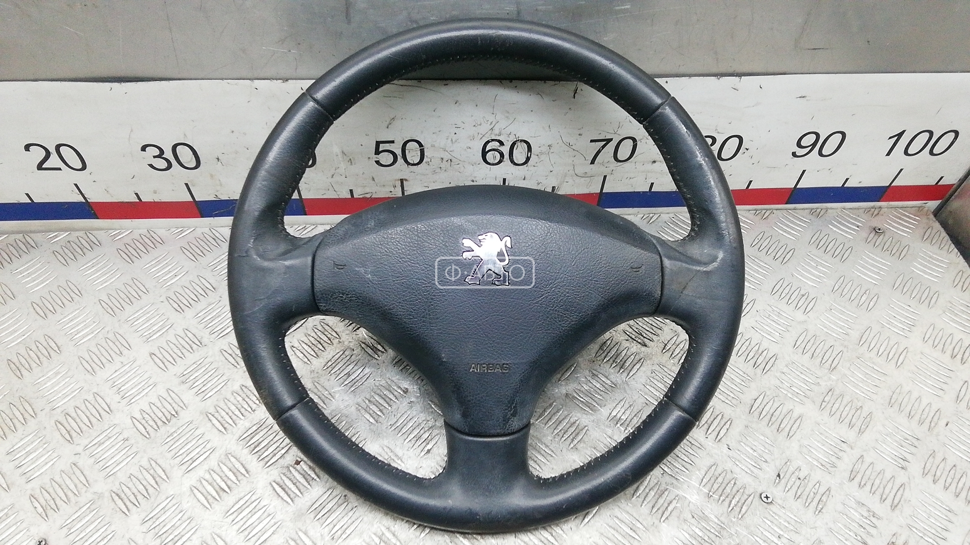 Руль Peugeot 5008 купить в России