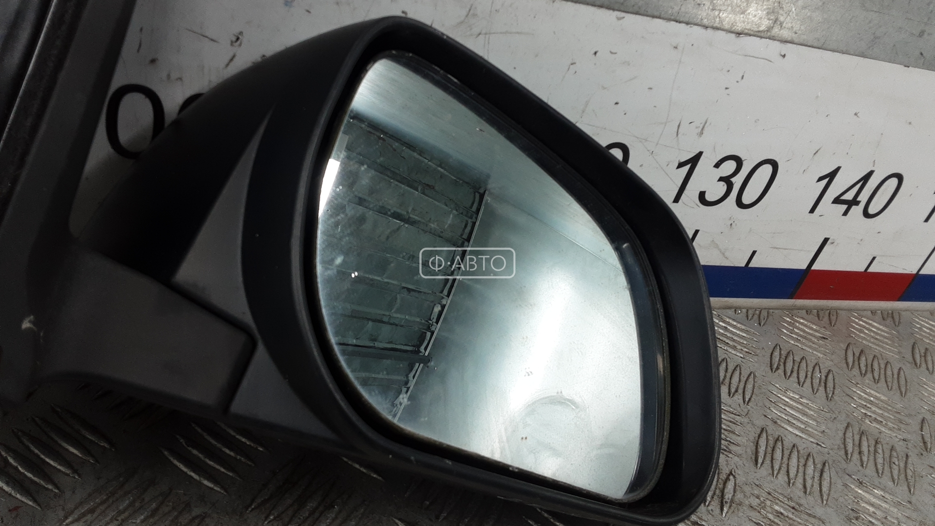 Зеркало боковое правое Toyota Rav4 2 купить в Беларуси