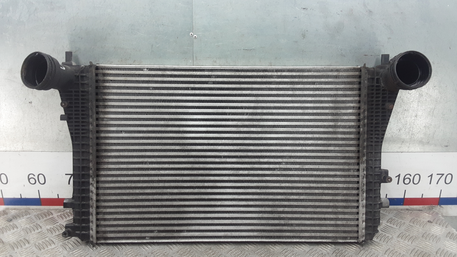 Радиатор интеркулера - Volkswagen Tiguan (2007-2011)