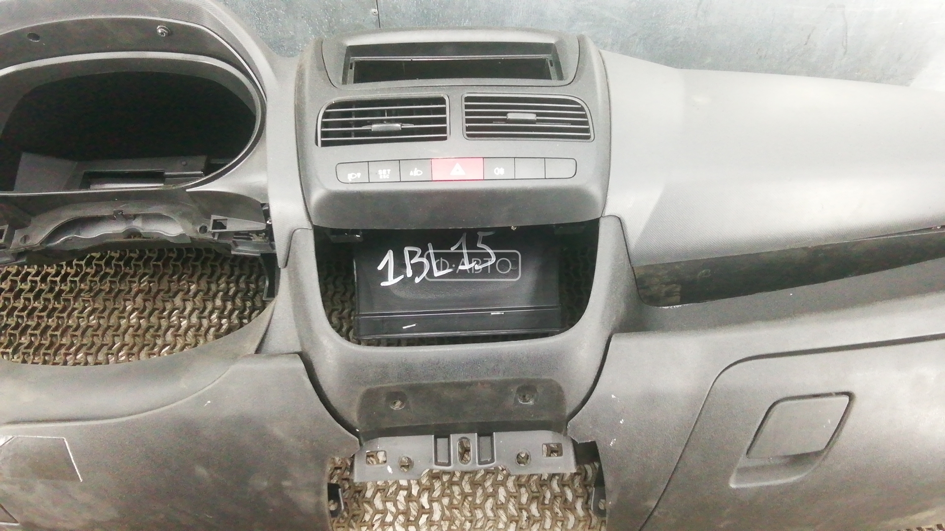 Торпедо (панель передняя) Fiat Doblo 2 (223) купить в России
