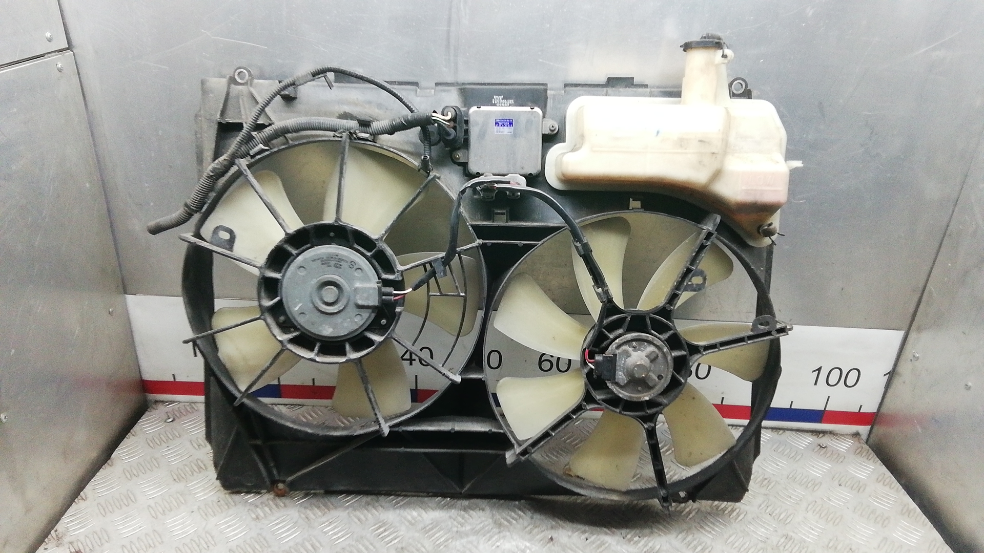 Вентилятор радиатора основного Lexus RX 1 (XU10) купить в России