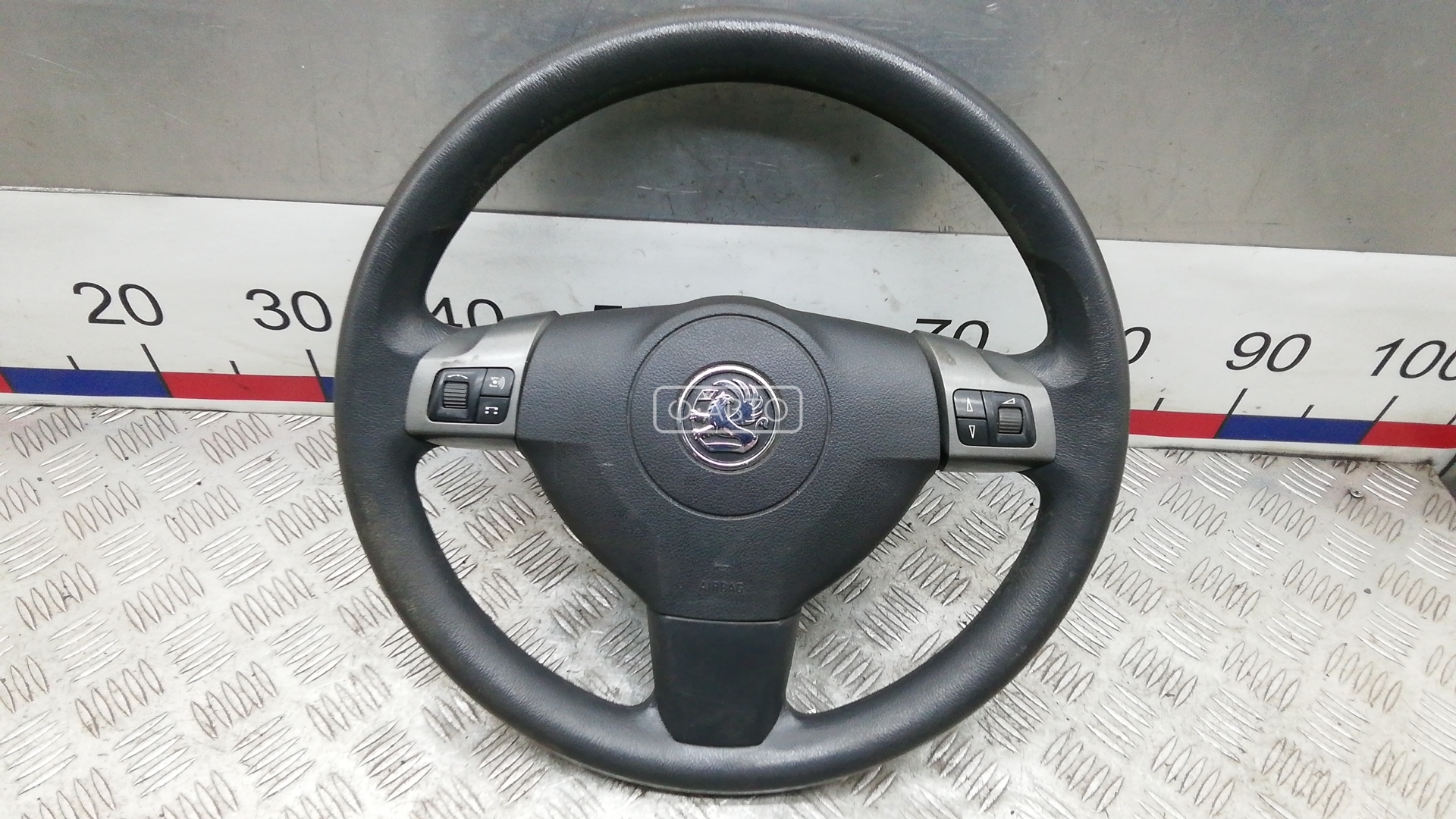 Руль - Opel Vectra C (2002-2008)