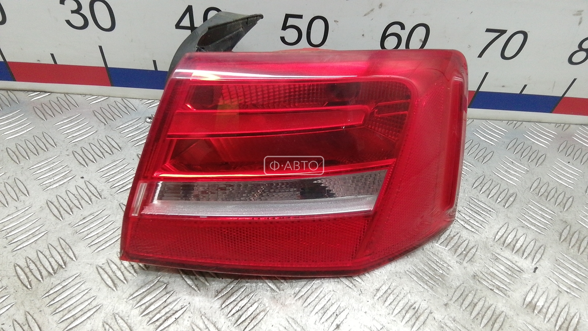 Фонарь - Audi A6 (2010-2014)