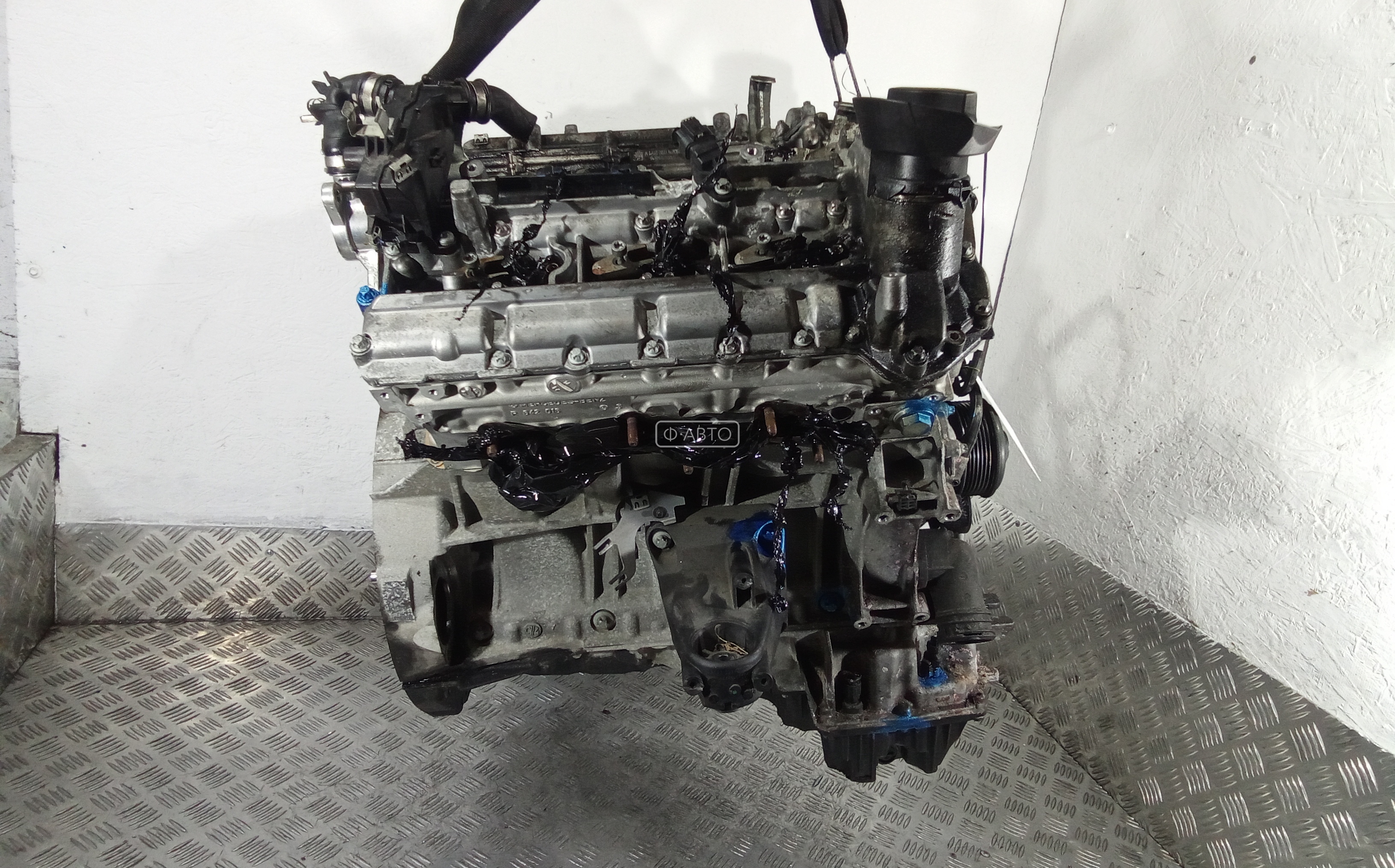 Двигатель (ДВС) Mercedes S-Class (W221) купить в России