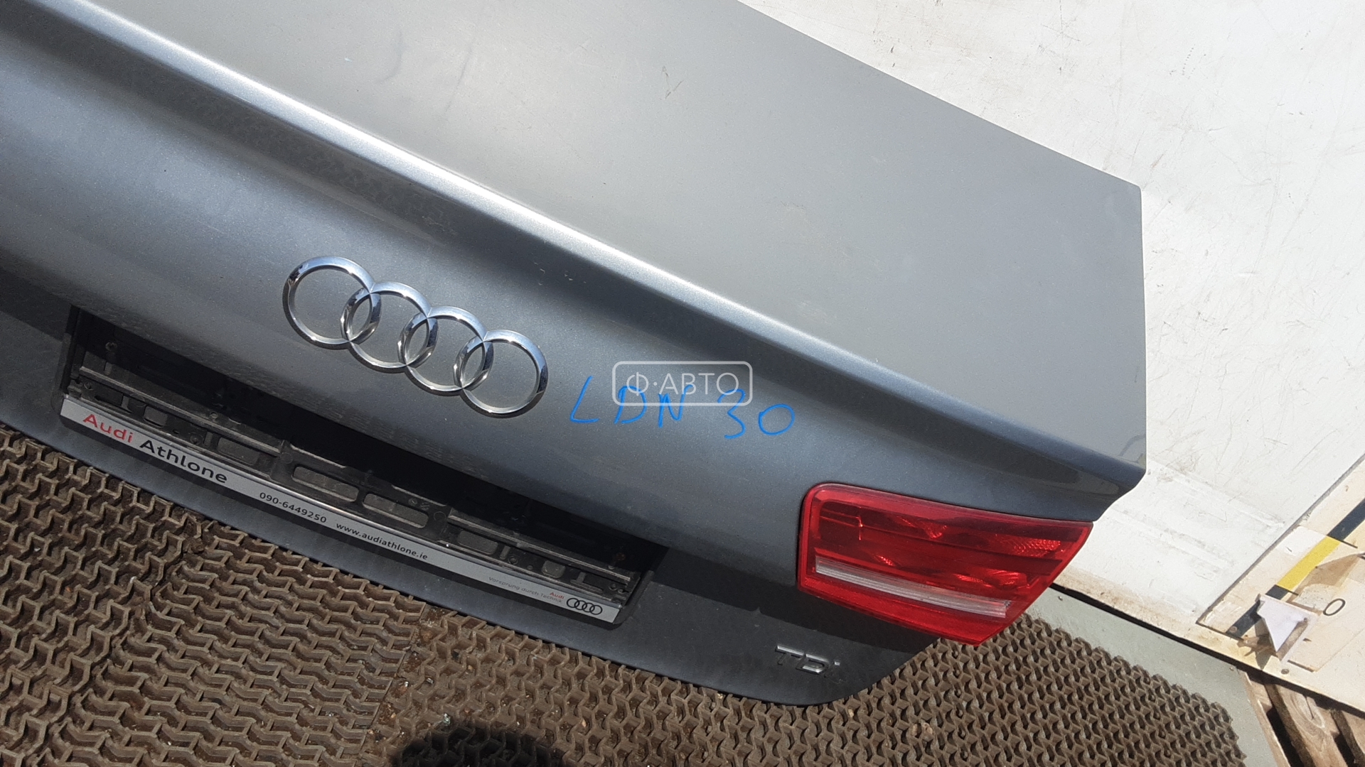 Крышка (дверь) багажника Audi A6 C5 купить в Беларуси