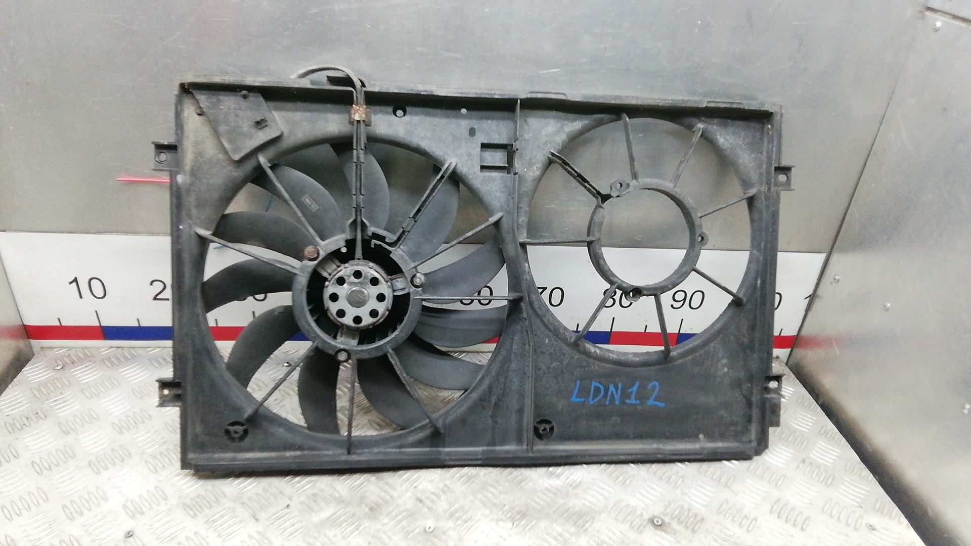 Вентилятор радиатора основного - Volkswagen Golf 5 (2003-2009)