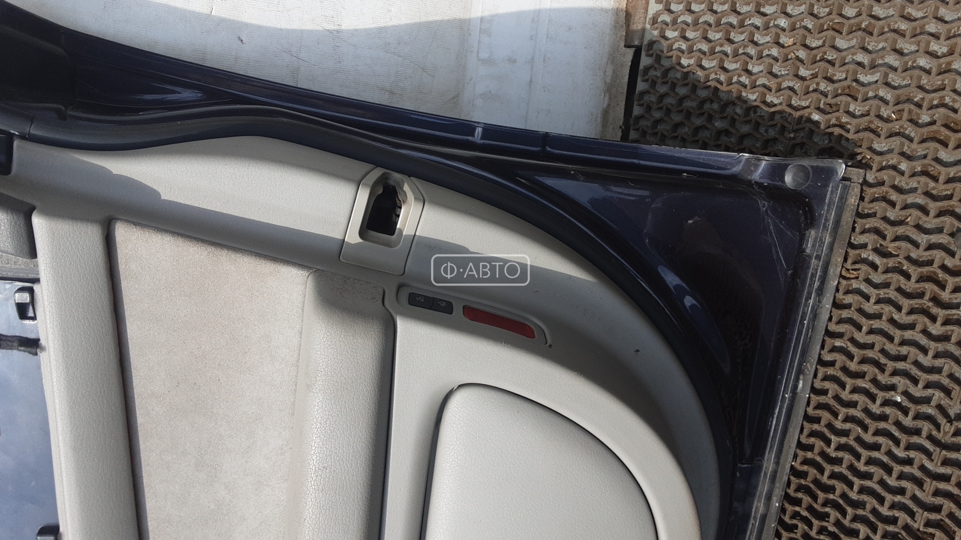Дверь передняя правая Audi A8 D3 купить в Беларуси