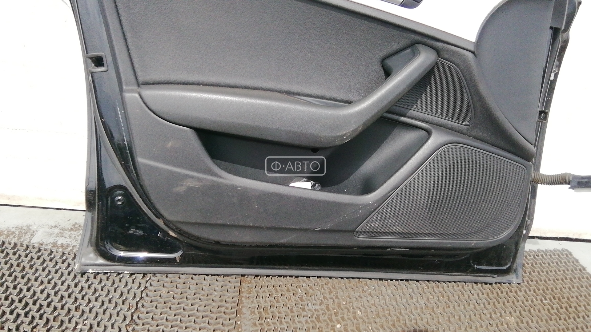Дверь передняя левая Audi A6 C5 купить в Беларуси