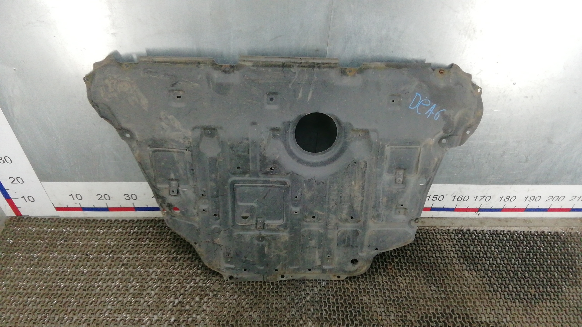 Защита двигателя нижняя (поддона) - Toyota RAV 4 XA30 (2006-2013)