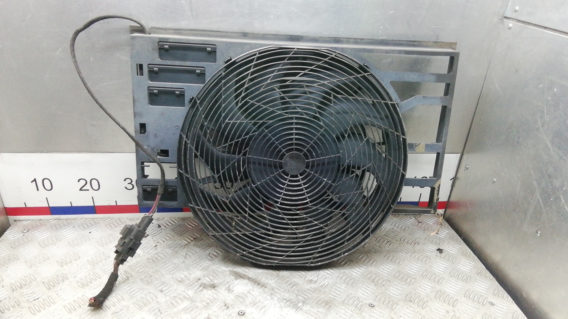 Вентилятор радиатора основного BMW 7-Series (E38) купить в Беларуси