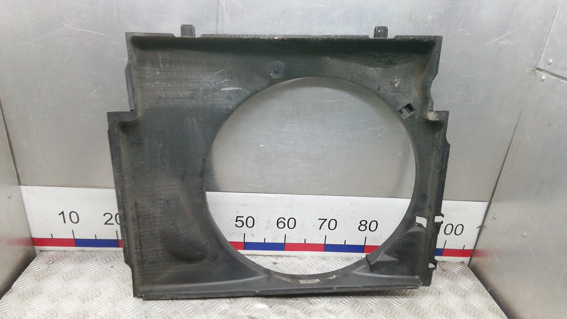 Диффузор вентилятора - BMW 7 E65/E66 (2001-2008)