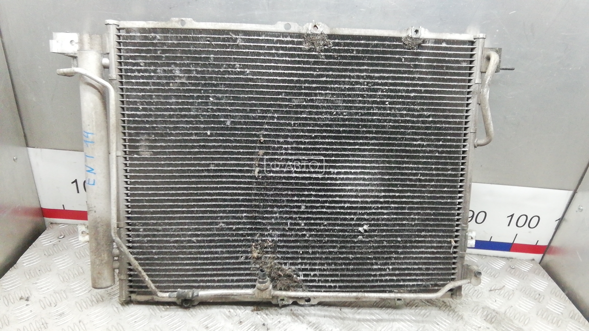 Радиатор кондиционера - KIA Sorento (2002-2009)