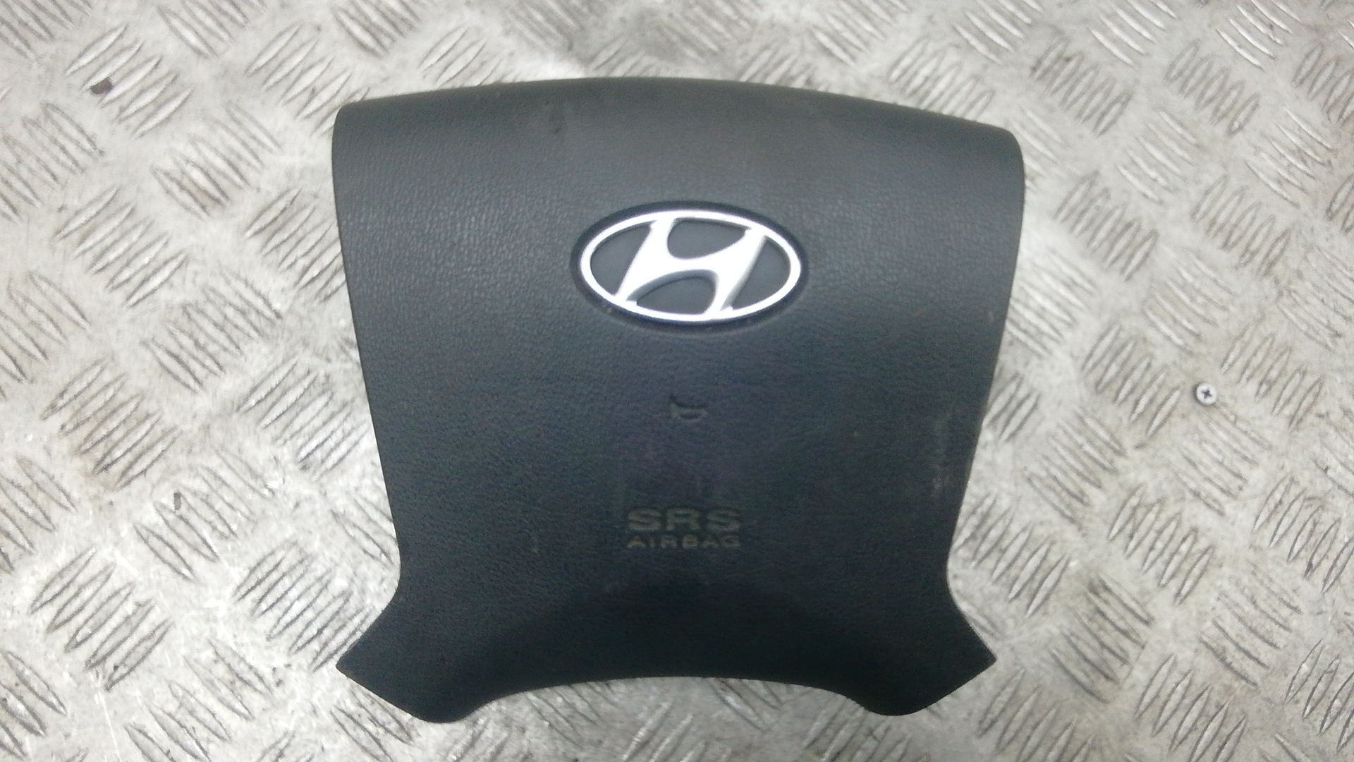 Подушка безопасности (Airbag) водителя - Hyundai H-1 Starex (2007-2015)