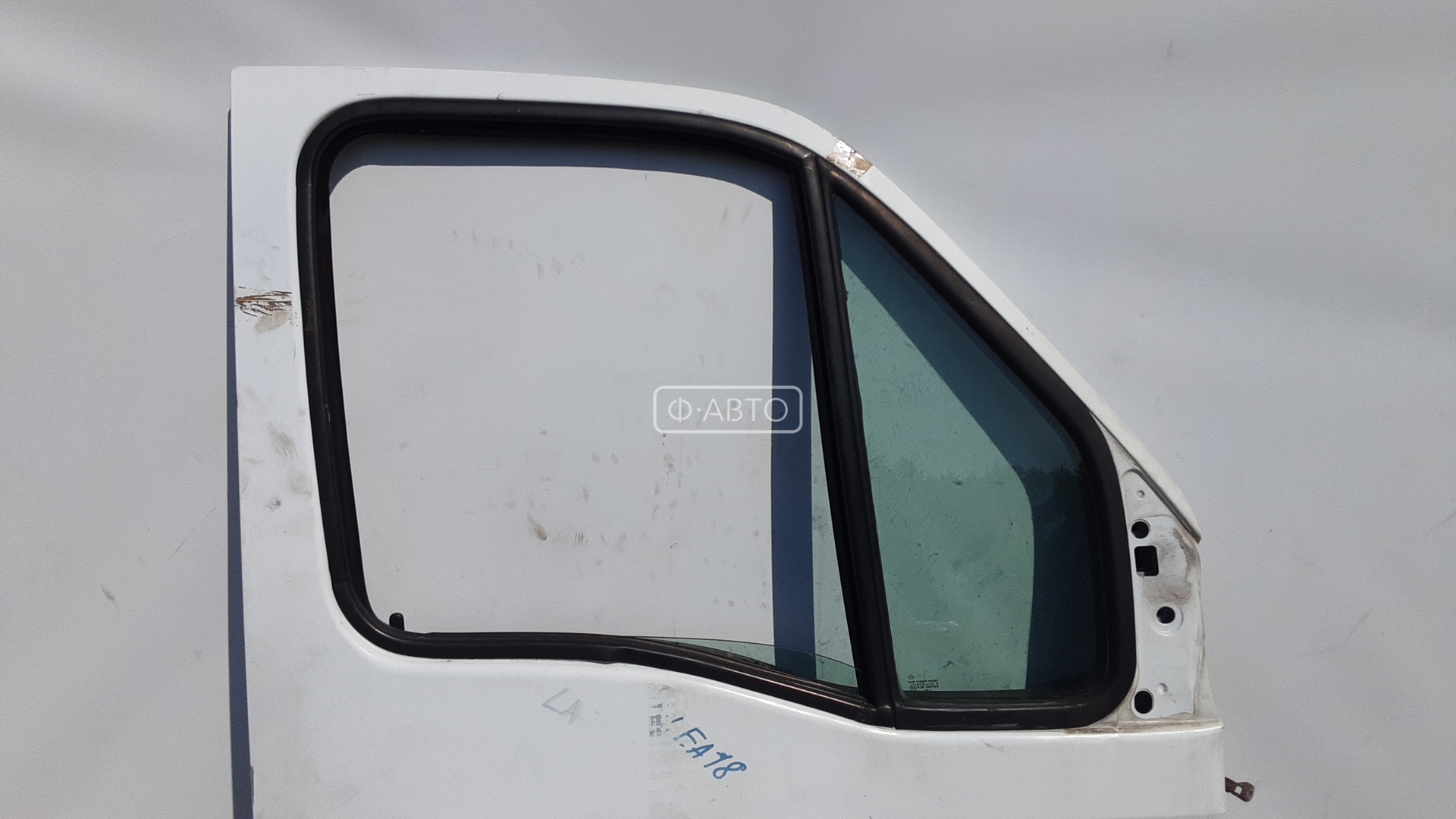 Дверь передняя правая Renault Master 2 купить в Беларуси