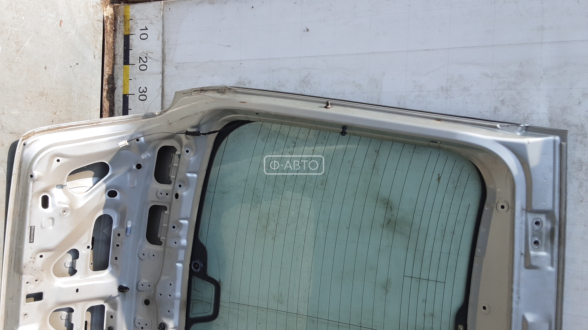 Крышка (дверь) багажника Toyota Avensis 1 (T220) купить в Беларуси