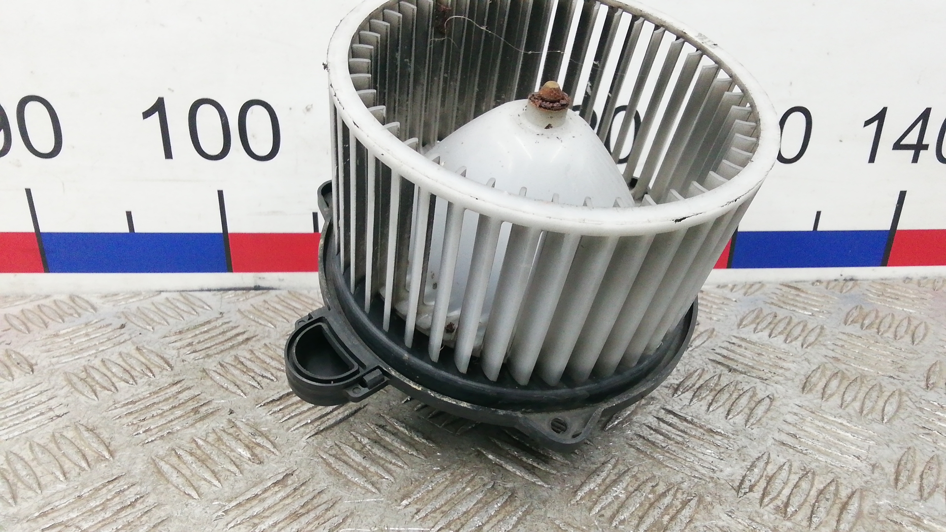 Моторчик печки (вентилятор отопителя) Kia Sorento 1 купить в Беларуси
