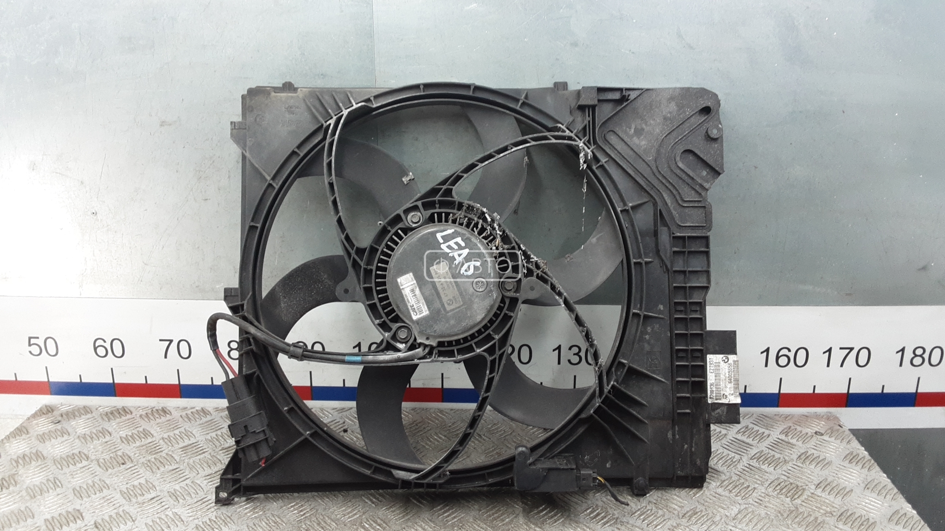 Вентилятор радиатора основного - BMW X3 E83 (2003-2010)