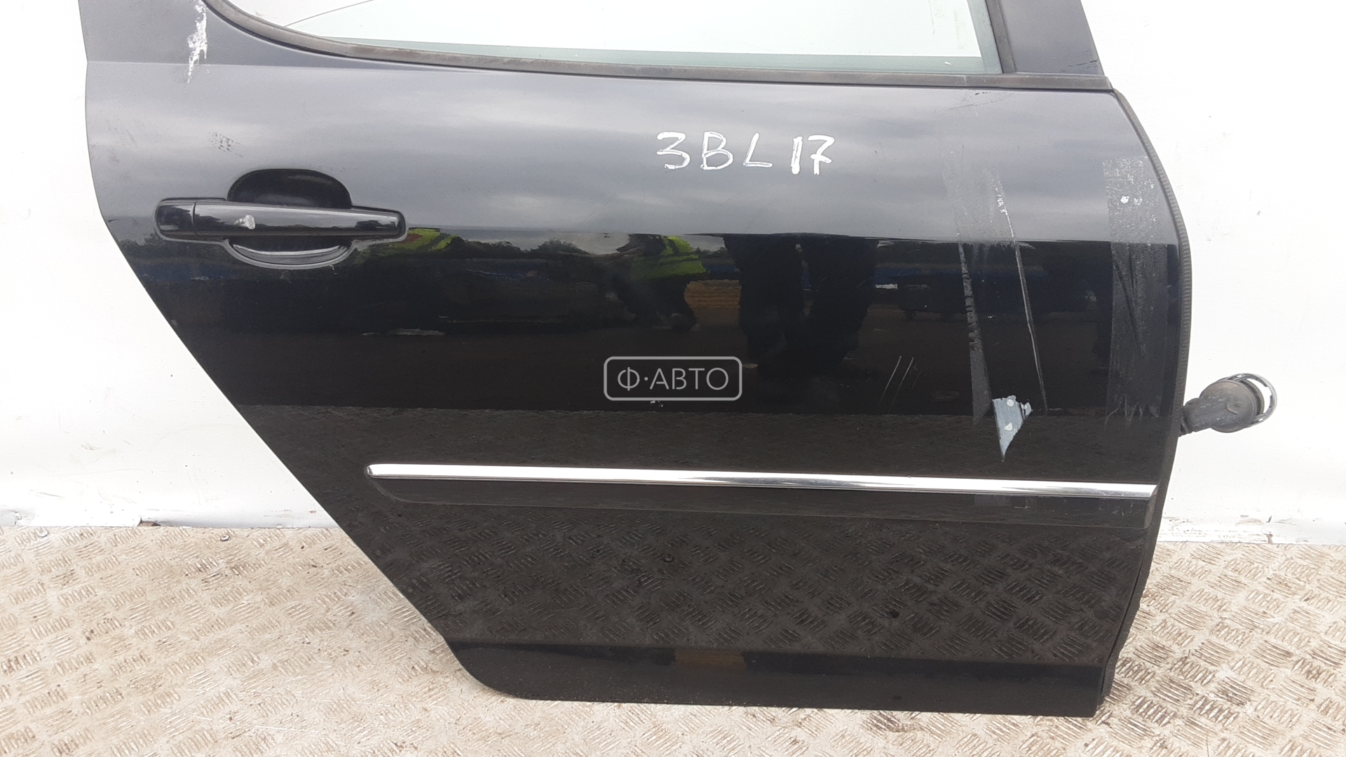 Дверь задняя правая Peugeot 407 купить в Беларуси