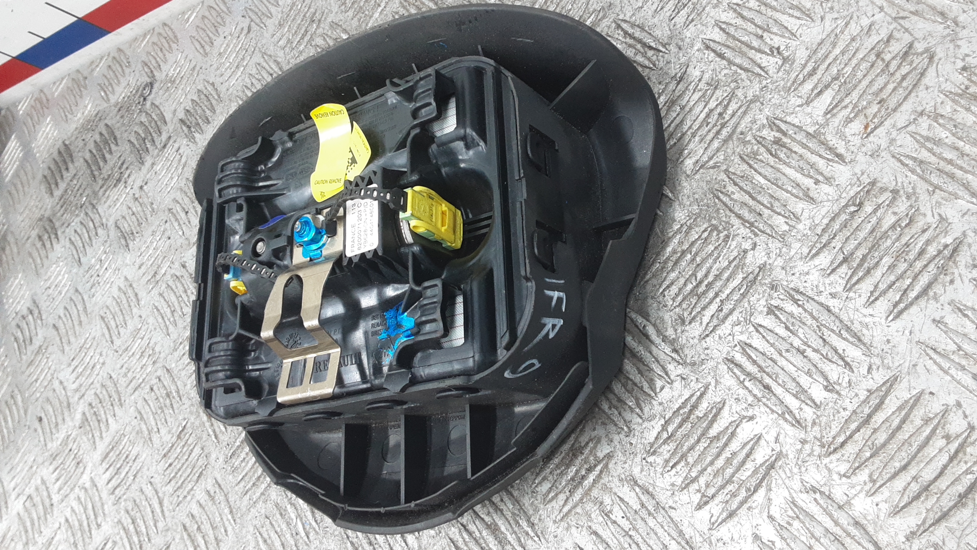 Подушка безопасности в рулевое колесо Renault Espace 1 купить в России