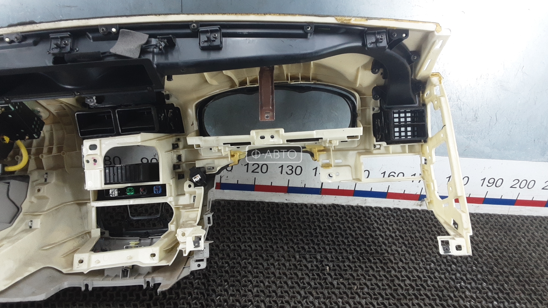 Торпедо (панель передняя) Kia Cerato 1 купить в России