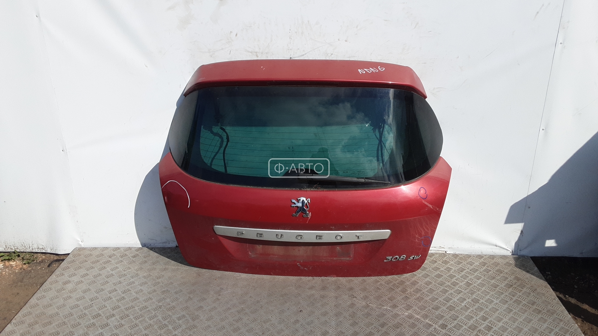 Крышка (дверь) багажника Peugeot 308 купить в России