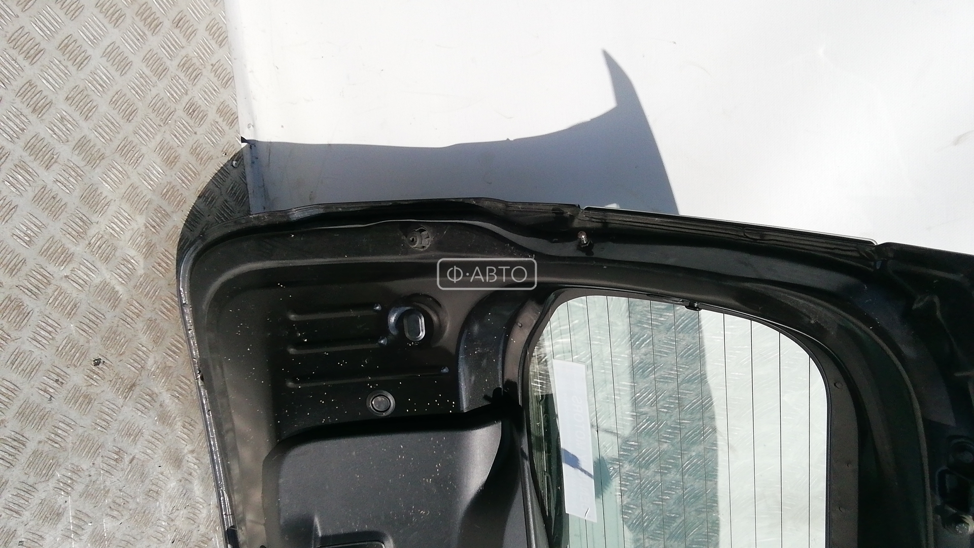 Крышка (дверь) багажника Dacia Duster купить в России