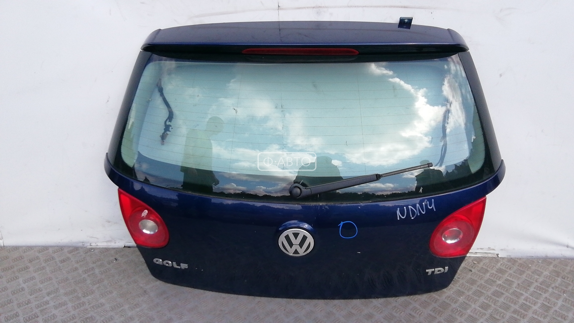 Крышка багажника - Volkswagen Golf 5 (2003-2009)