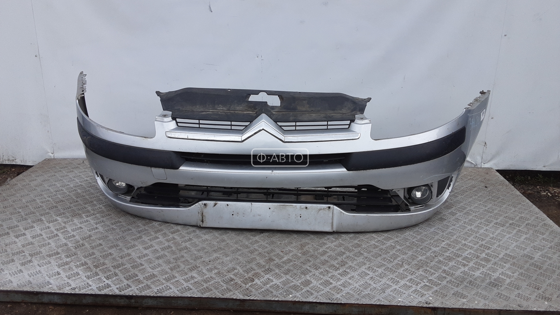 Бампер передний Citroen C4 1 купить в Беларуси